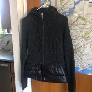 Hooded sweater jacket